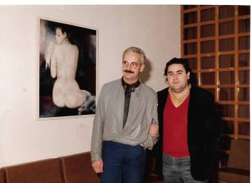El escritor valenciano Raúl Carbonell Sala y Joaquín Brotóns, en la Casa de Cultura de Valdepeñas, 1985.
