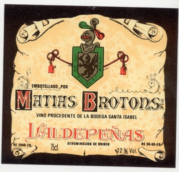 Etiqueta utilizada después de 1967, ya que, en ese año, la familia convirtió la sociedad "Matías Brotóns y Hermanos", en sociedad anónima, pasando a denominarse "Matías Brotóns, S.A.", como indica la citada etiqueta.